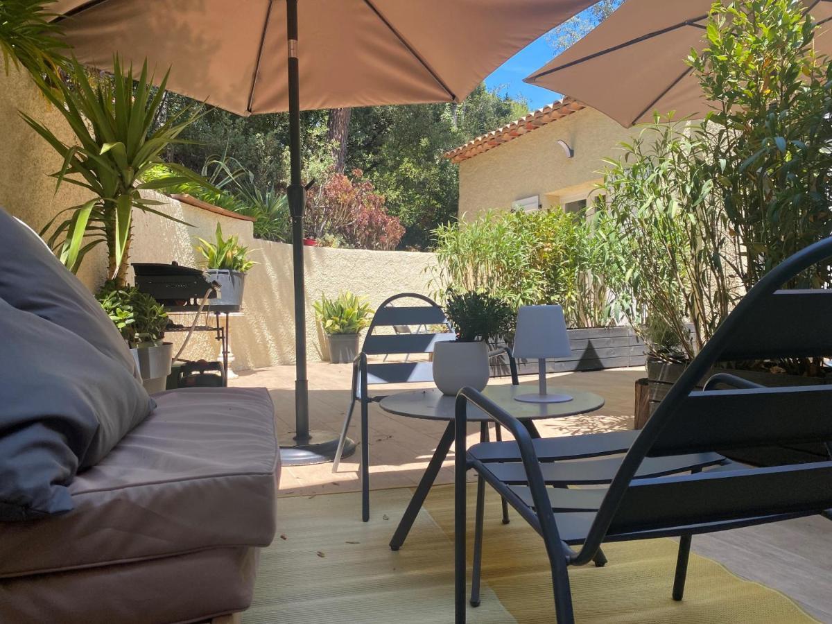 Les Lodges De Saint Cassien 2 Montauroux Bagian luar foto